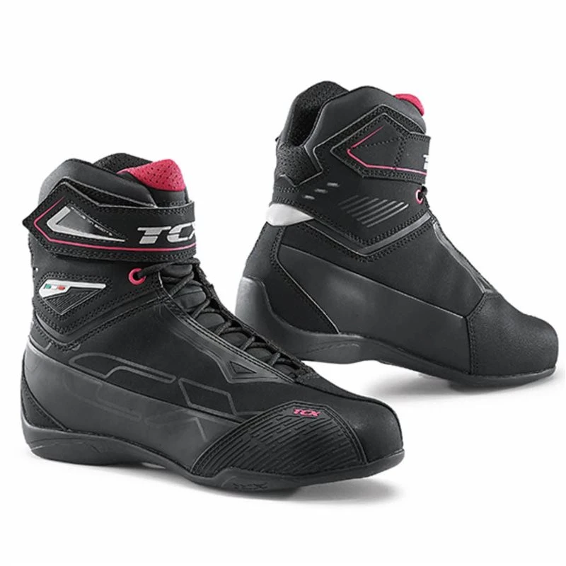 TCX Rush 2 Ladies Waterproof Boots (Black/Pink) 1 TCX Rush 2 Ladies Waterproof Boots (Black/Pink)