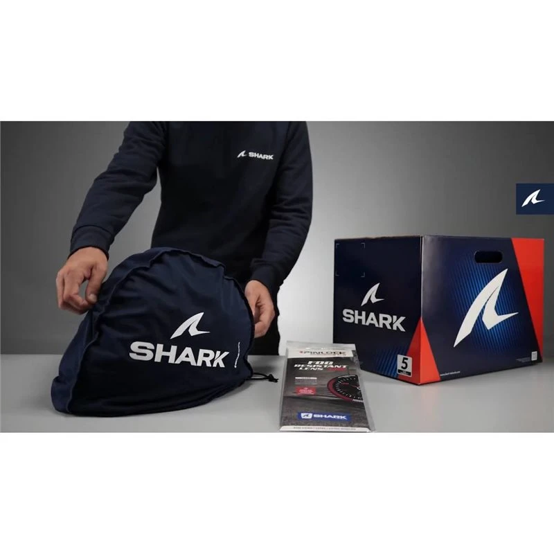 Shark Spartan RS Carbon Helmet (Gloss Black) 4 Shark Spartan RS Carbon Helmet (Gloss Black) - Image 4